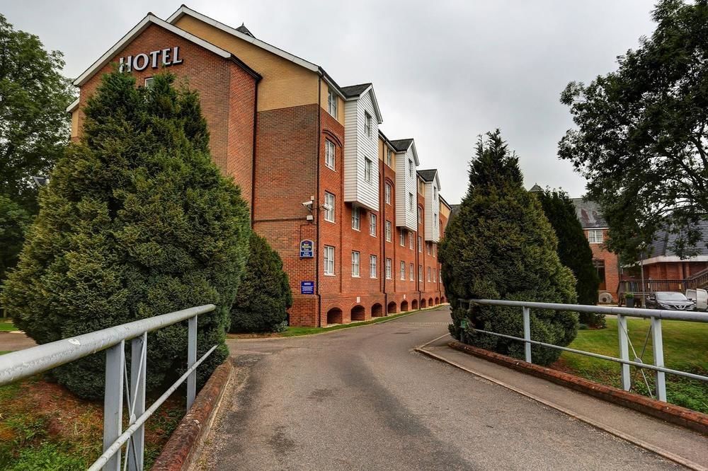 Doubletree By Hilton Reading M4 J10, An Hilton Hotel Wokingham Dış mekan fotoğraf